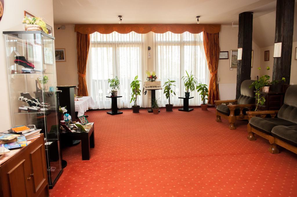 Hovirag Panzio Hotel Borzont ภายนอก รูปภาพ